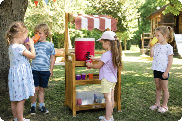 Kinder zum Trinken motivieren