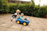 Sandfahrzeug Kindergarten XXL Truck beleduc Kind1