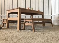 Outdoor Tisch für Kinder von unten