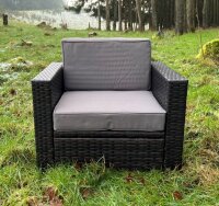 Outdoor-Lounge Kinder-Sessel auf der Wiese