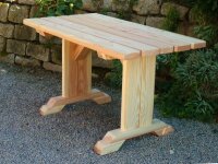 Erwachsenen-Tisch Douglasie im Garten
