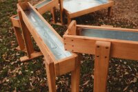 Outdoor Matschtisch mit Wasserrinnen und Pumpe , 4-tlg.