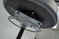 Rollhocker TORRO Frau