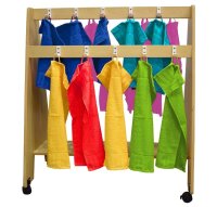 Handtuchwagen Produkt mit bunten Handtüchern