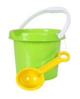 Eimer mit Schöpflöffel