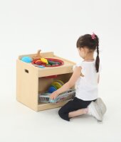 Spielküche Owlaf Spüle mit Mädchen