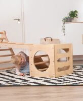 Kletterwürfel Kari Anwendung mit Kind