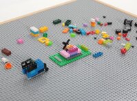 Spieltisch für Klemmbausteine, fahrbar
