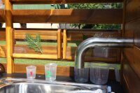 Outdoor Experimentierstation mit Pumpe