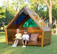 Outdoor Wanderhütte mit Farbfenstern