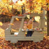 Foodtruck Outdoor im Herbstwald mit Kind