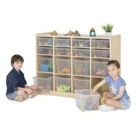 Kinder vor dem Regalschrank sitzed