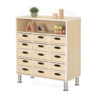 Regalschrank mit Materialkästen, Anbausituation