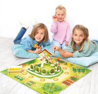 Drei Kinder spielen Amys Farm