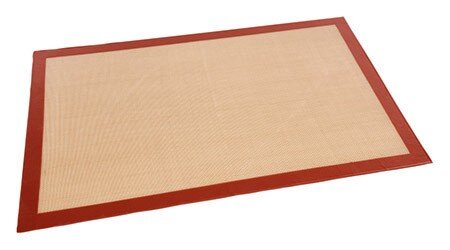 Backmatte rot/beige 676